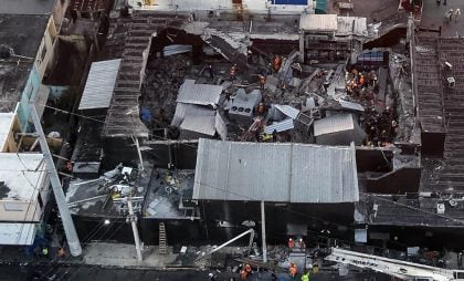 Sobe a 98 o número de mortos em desabamento de casa noturna na República Dominicana