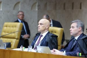 Com dobradinha Moraes-Mendonça, STF derruba lei que proibia cortar água por atraso de 60 dias no TO
