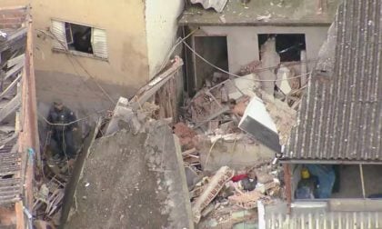 SP: Casa desaba no bairro da Brasilândia e deixa um bebê morto