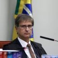 PGR é contra reconhecer vínculo trabalhista entre motoristas e aplicativos