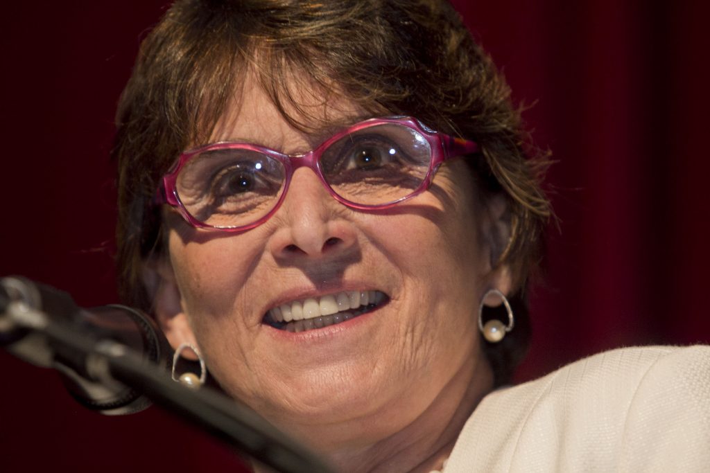 Helena Nader: Fundo nacional não dá conta sozinho; é preciso excluir a ciência do teto de gastos