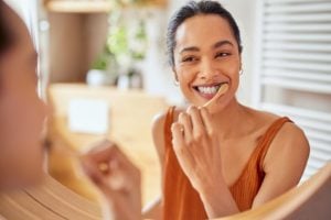 6 dicas para consumir o café sem prejudicar os dentes