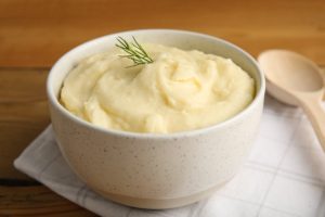 7 receitas práticas com mandioca para o jantar