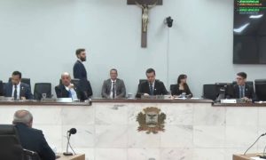 São José do Rio Preto aprova projeto que obriga escolas a rezarem o Pai Nosso