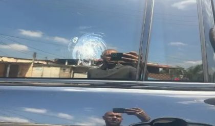 Carro de deputado federal é atingido por tiros no Rio de Janeiro; parlamentar não se feriu