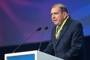 Opositor venezuelano Edmundo González é internado na Espanha