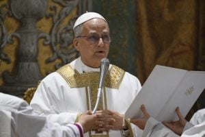 Leão XIV celebra a primeira missa como papa