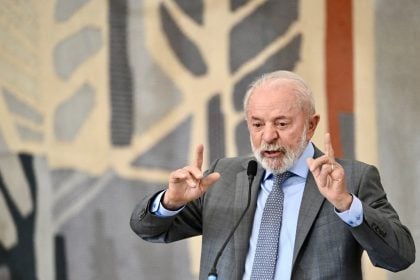 Lula cita o 8 de Janeiro e diz que Brasil nunca mais sofrerá um golpe