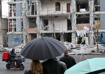 Drones russos lançam bombas sobre civis ucranianos, denuncia a HRW