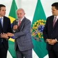Almoço de Lula, Alcolumbre e Motta sela acordo por votação da isenção do IR