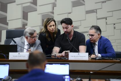 Rico Melquíades, que depôs na CPI das Bets, fechou acordo de R$ 1 milhão com o MP