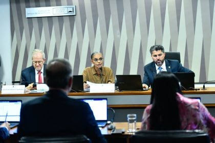 Marina Silva se retira de sessão após ataques de senadores; assista ao bate-boca