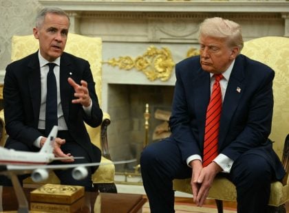 Canadá nunca estará à venda, diz Carney a Trump em reunião na Casa Branca