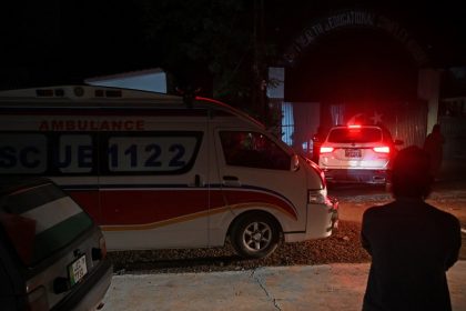 Índia bombardeia o Paquistão, que promete responder