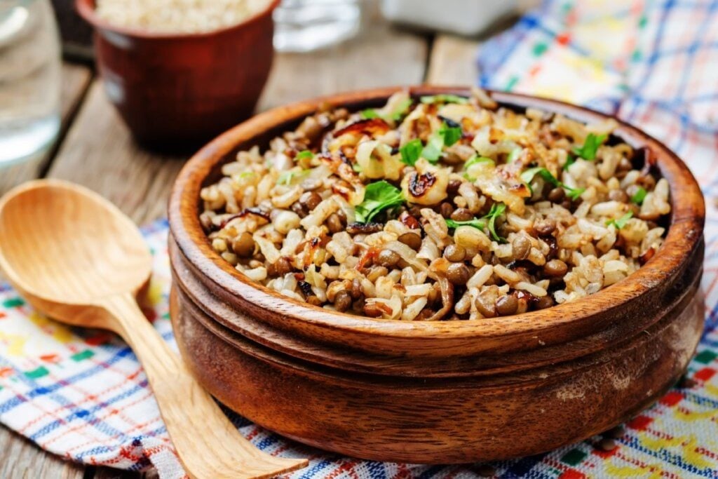 5 receitas veganas ricas em proteínas para o almoço