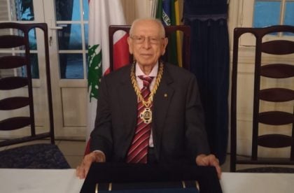 Morre no Rio, aos 97 anos, o escritor e gramático Evanildo Bechara