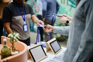 Como eventos corporativos estão adotando práticas sustentáveis com impacto real