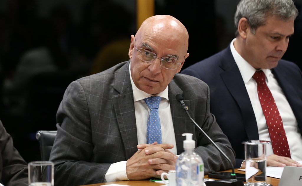 Líder do PDT diz que apoiará projeto contra aumento no IOF