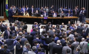 Câmara aprova ampliação do número de deputados; texto vai ao Senado