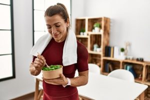 Veja como a alimentação pode prevenir lesões em corredores