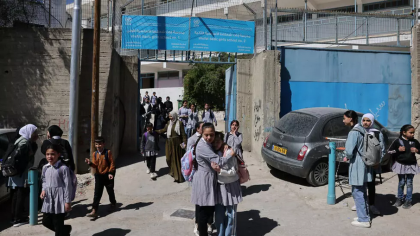 Crianças palestinas são obrigadas a abandonar escolas da ONU em Jerusalém, interditadas por Israel