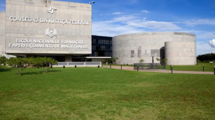 MP de Contas pede a suspensão de penduricalho que pode dar mais 8 folgas por mês a juízes