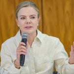 ‘O Brasil está atento’: A mensagem de Gleisi a deputados antes da votação da isenção do IR na Câmara
