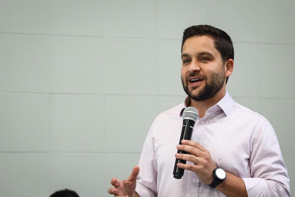 Vice-governador do Rio renuncia para assumir vaga de conselheiro do TCE