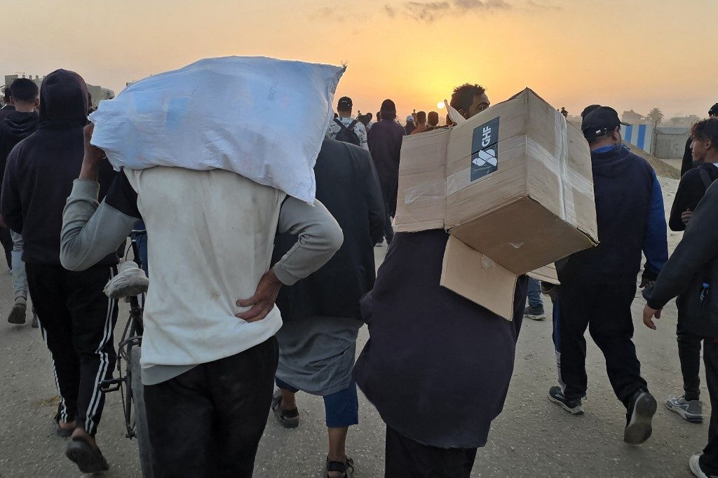 Organização que distribui alimentos em Gaza interrompe atendimento nos centros de ajuda humanitária
