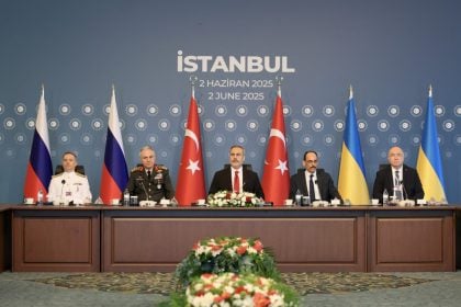 Rússia e Ucrânia acertam trocas de prisioneiros e corpos
