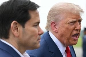 Governo Trump avaliará opiniões 'antiamericanas' de solicitantes de residência nos EUA