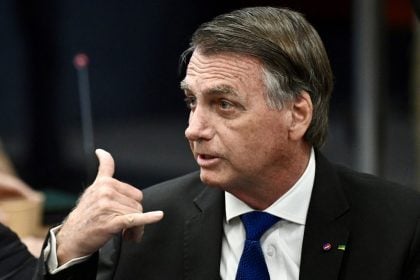 Cid recebeu plano sobre fuga de Bolsonaro antes mesmo da eleição de 2022