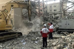 Irã ameaça EUA e Israel com uma forte reação em caso de ataque