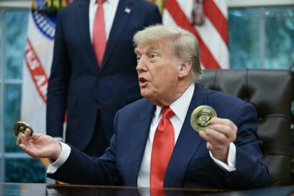 Senado dos EUA inicia debate sobre o polêmico projeto orçamentário de Trump