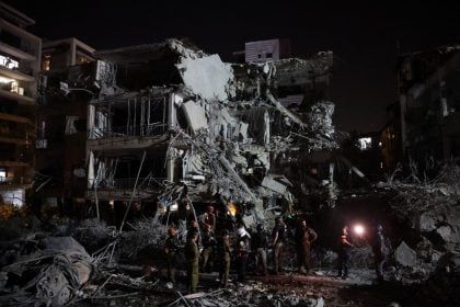 Irã lança nova onda de ataques contra Israel; Exército pede que população busque refúgio