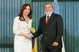 Lula tende a visitar Cristina Kirchner em julho, diz Paulo Pimenta