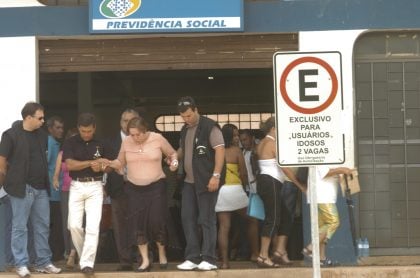 Polícia Federal faz nova operação contra suspeitos de participação em fraude no INSS