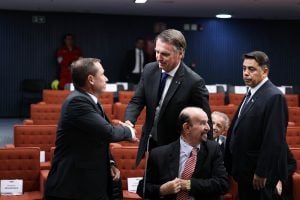 Bolsonaro pede anulação de delação após denúncia de que Cid mentiu em depoimento