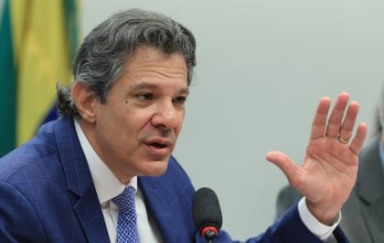 Sessão da Câmara com Haddad termina em bate-boca: ‘Molecagem’