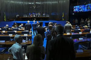 Senado aprova projeto que torna homicídio em escola crime hediondo
