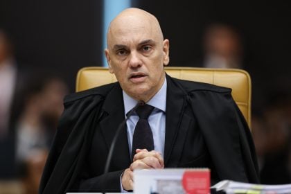 Moraes dá 48 horas para Marinha prestar esclarecimentos em ação que apura a trama golpista