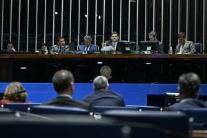 Política de enfrentamento ao HPV, aprovada no Senado, vai à sanção de Lula