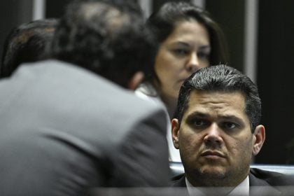 Impeachment de Moraes não é ‘questão meramente numérica’, diz Alcolumbre