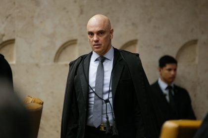 Moraes afasta prefeito e manda empossar o vice em município paulista