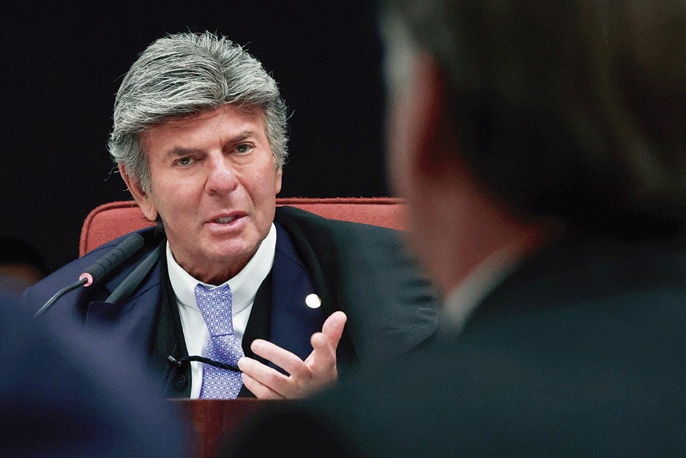Fux é o único a não votar no 1º dia sobre tornozeleira em Bolsonaro