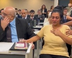Enfermeira é condenada a prisão perpétua por assassinar cinco bebês na Argentina