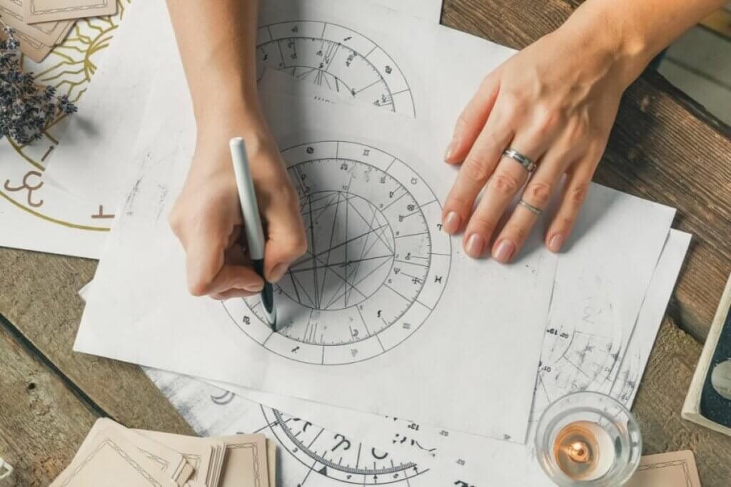 4 simpatias juninas para atrair amor e fortalecer os relacionamentos