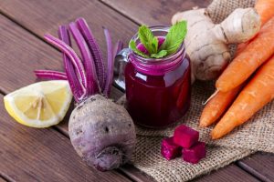 7 sucos para ajudar a eliminar gordura abdominal