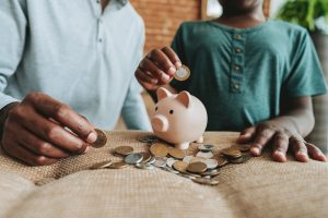Educação financeira para crianças e adolescentes: como ensinar de forma assertiva e divertida