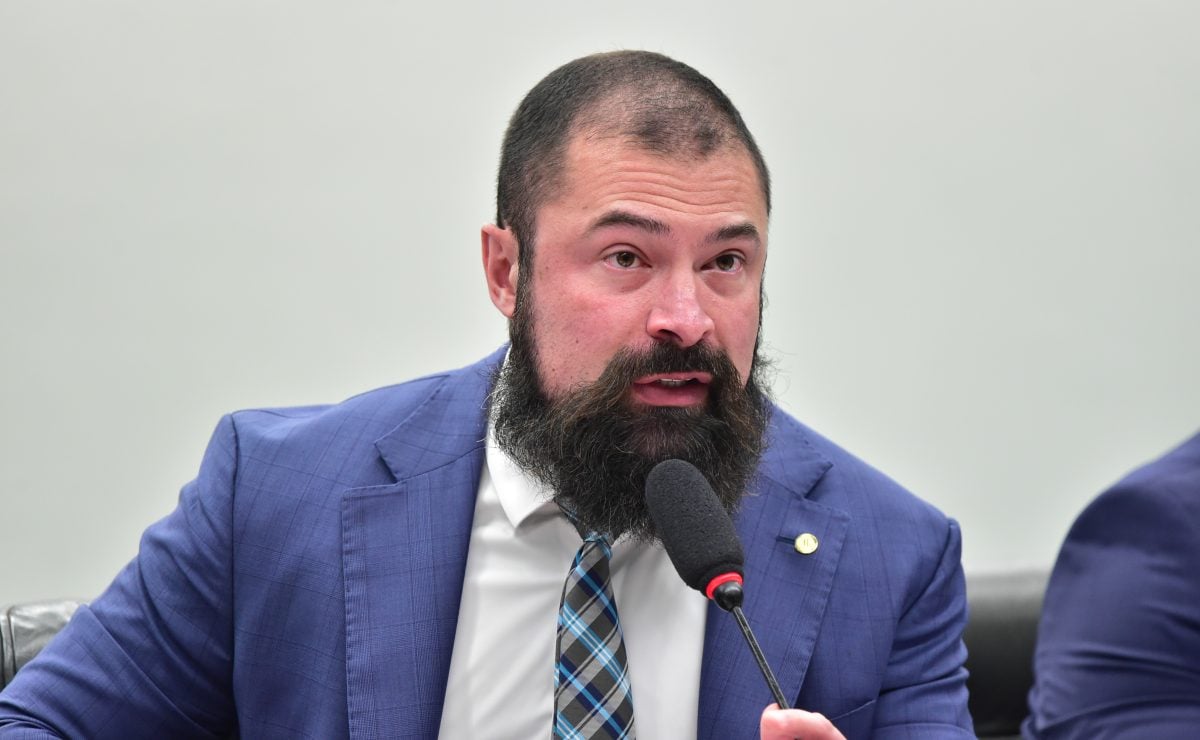 Justiça do DF manda deputado do PL apagar vídeo em que associa, sem provas, o PT ao tráfico